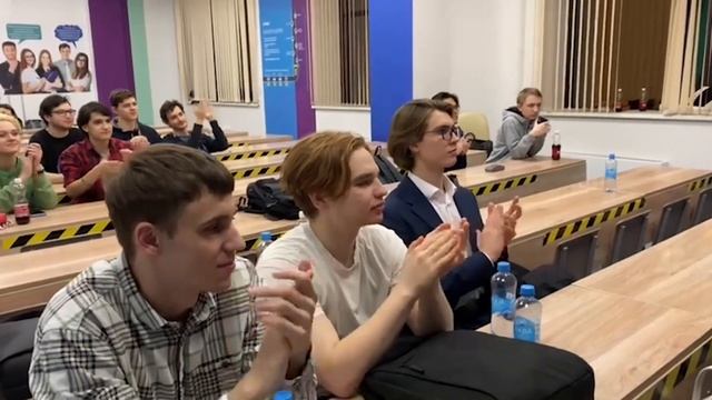 ХакатON Альфа-Банка - Как это было - Case Club 2022 смотреть онлайн