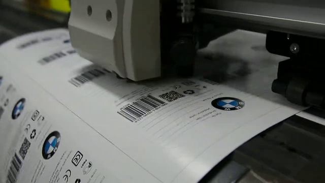 Резка SRA3 на Mimaki CG-SR2 смотреть онлайн