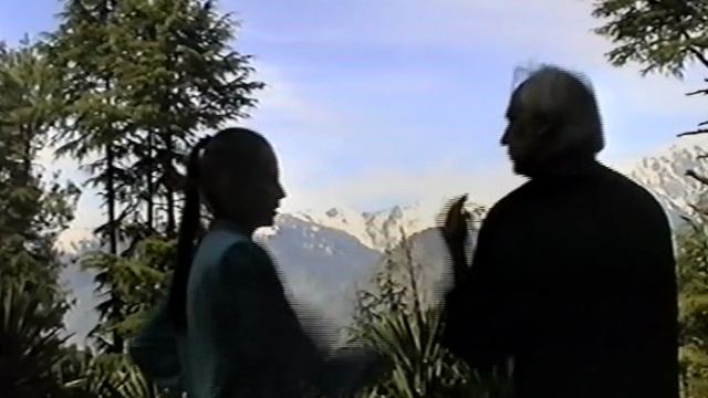 УРОКИ ЮН ЧУН в Горах ГИМАЛАЕВ -1996г. смотреть онлайн