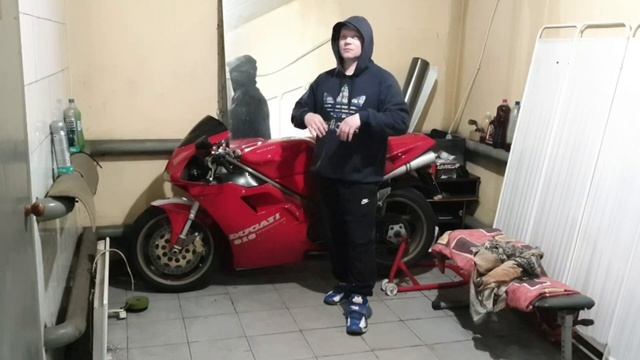 ПОЧЕМУ DUCATI 916