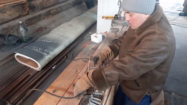 (18+)Водосток своими руками смотреть онлайн