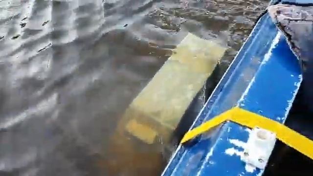 Лодка не выходит на глиссер. Прикол смотреть онлайн
