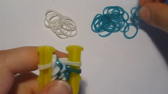 браслет из резинок без станка~ТРОТУАР | Rainbow Loom Bracelet смотреть онлайн