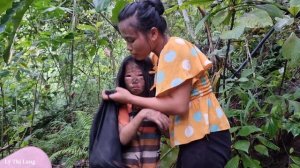 Save the Girl in Danger in the Forest - Animal Care - Cooking | Ly Thi Lang