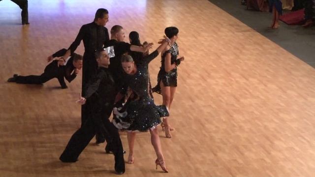 Oleg Novitskiy - Yulia Andris, 1/4 Rumba смотреть онлайн