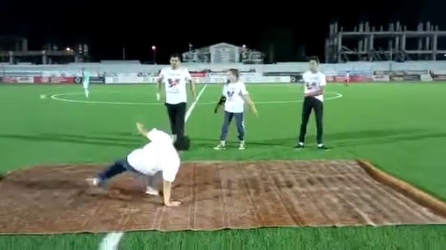 Брейк-данс Армавир смотреть онлайн