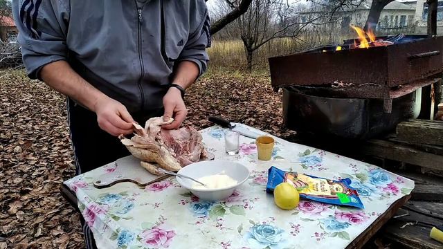 Курица на вертеле смотреть онлайн