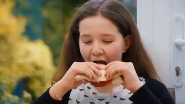 GO GETTER 1 Unit 3.4 Where's the bathroom? смотреть онлайн