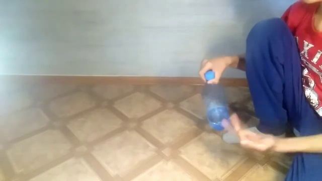 WATER BOTTLE FLIP ЧЕЛЛЕНДЖ // КАК НАУЧИТСЯ// смотреть онлайн