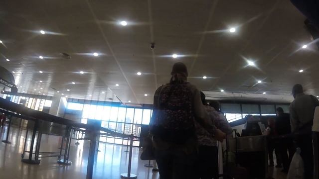 Renfe | R. Express train | Barcelona Sants Barcelona смотреть онлайн