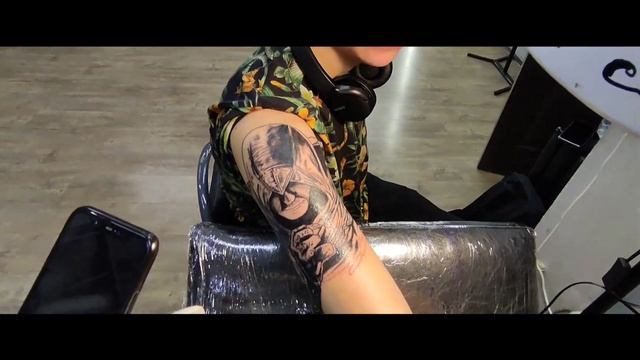 TATTOO VLOG | Assassin Creed Part 1 | Татуировка ассасин часть 1 | #Ruslanklaus515 смотреть онлайн