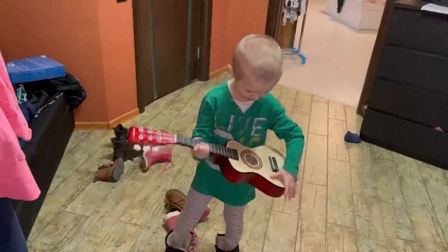 СНЕЖАНИН ДЕНЬ?Рождения?9 ЛЕТ?Скромно… Но прикольно? смотреть онлайн