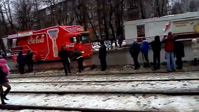 Олимпийский огонь в Нижнем Новгороде (ул. Н.Сусловой) смотреть онлайн
