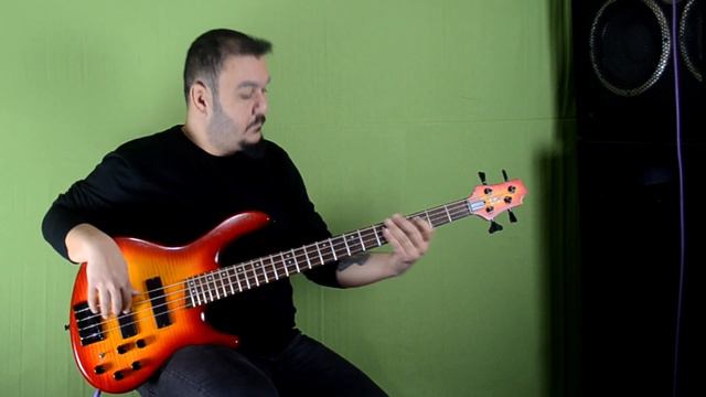 Cort Artisan Pro OCS Bass Guitar (Review by Gökhan Yumusakdemir) смотреть онлайн