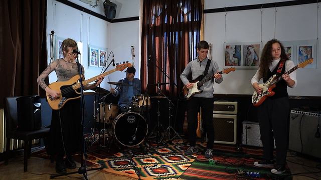 Oktava - Crossroads (Cream) смотреть онлайн