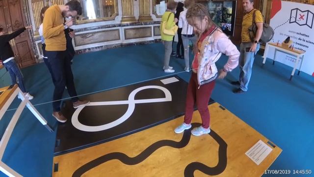 Какого цвета вода в столице Бельгии?/Гуляем по Брюсселю//ВЛОГ смотреть онлайн