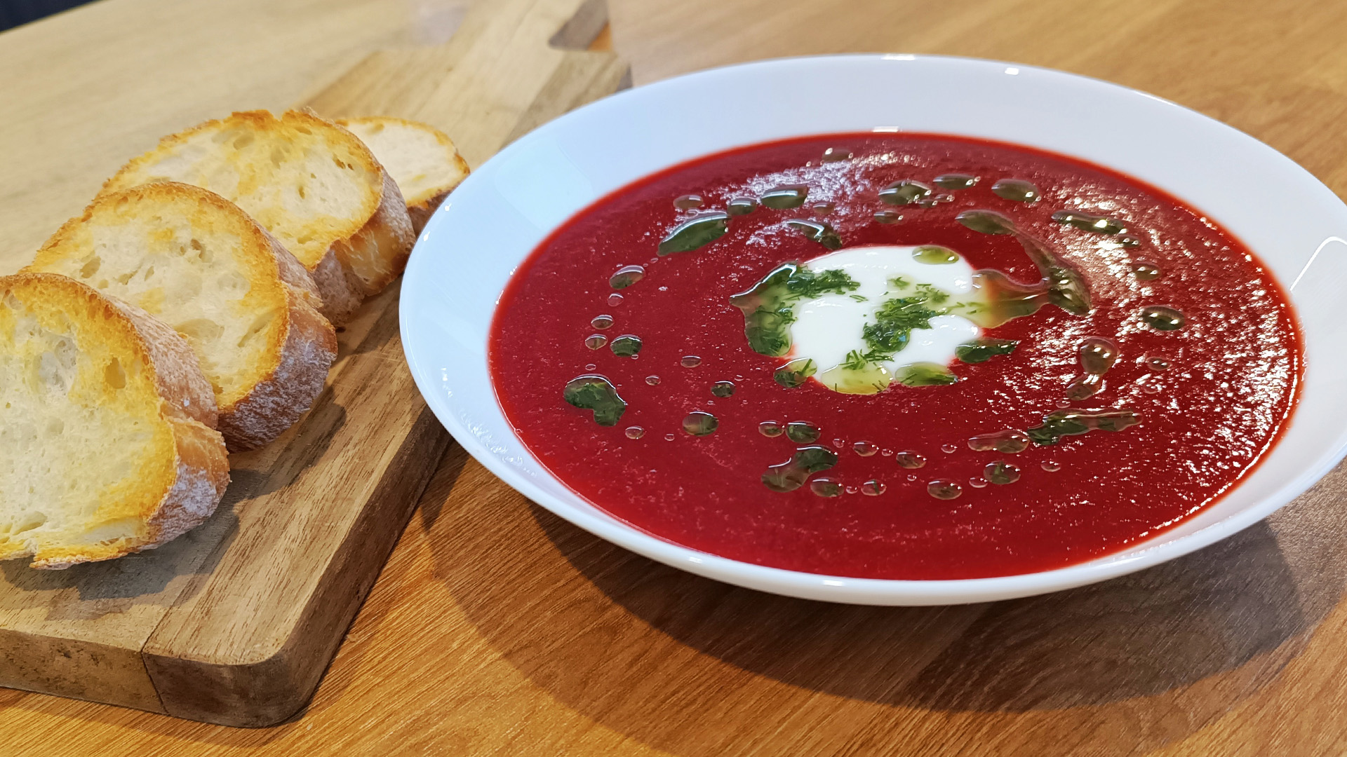 ДИЕТИЧЕСКИЙ СВЕКОЛЬНЫЙ СУП-ПЮРЕ с сухарями (СВЕКОЛЬНЫЙ ГАСПАЧО) смотреть онлайн