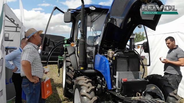 Tractor Lovol 754 la expoziția „Ziua Fructelor” 2022 смотреть онлайн
