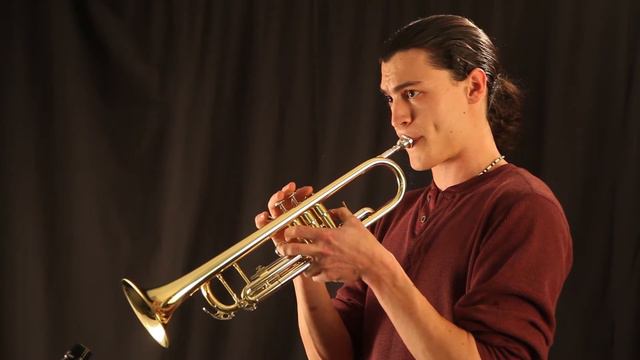 Bach TR-300H2 Trumpet vs. LJ Hutchen #4218 Trumpet Comparison and Review смотреть онлайн