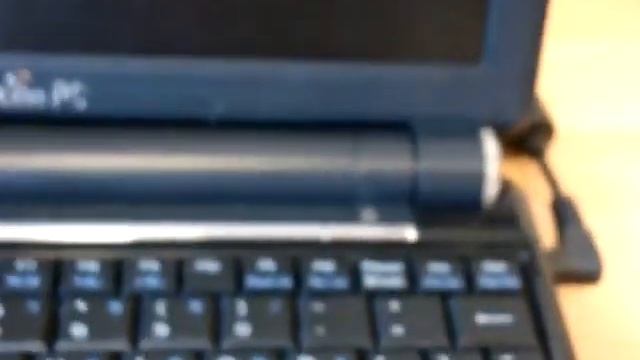 ASUS EEE PC 901 NETBOOK ULTRA FAST STARTUP!