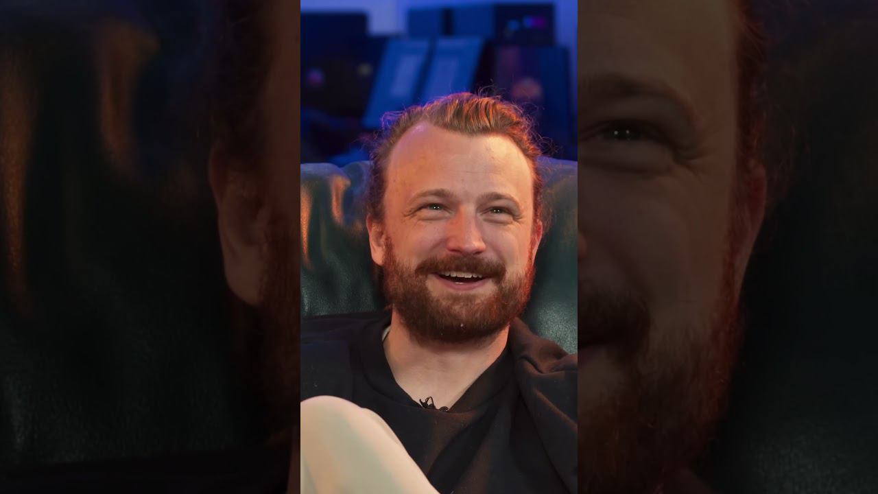 Драка на автобусе в индийском кино! #графика #кино #индийскоекино #болливуд смотреть онлайн