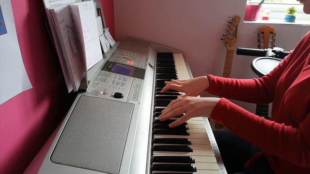 Seventeen going under ~ Sam Fender (female cover) смотреть онлайн