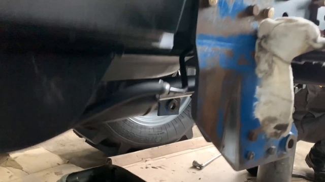 Новый Беларус МТЗ 82.1 Первое техническое обслуживание на 30 моточасов.Погрузчик ТУРС 1500М смотреть онлайн