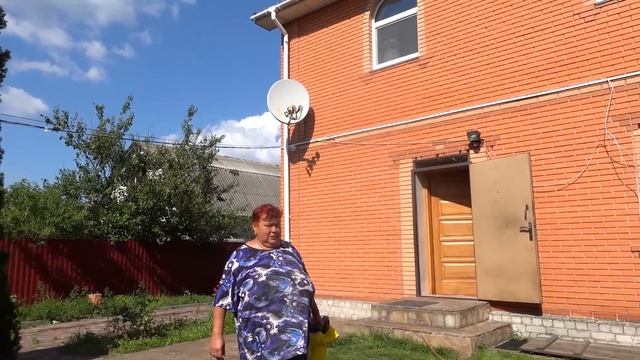 VLOG Убираю во дворе. Украина #нетвойне смотреть онлайн