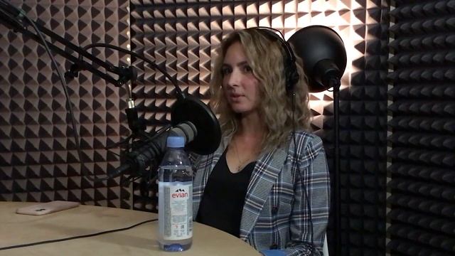 Ксюша Еремеева: Как пройти собеседование? (Слишком много текста #2) смотреть онлайн