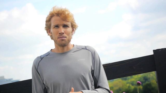 Ryan Hall: Ryan's Most Innovative Intervals Ever - Nissan Innovation for Endurance смотреть онлайн