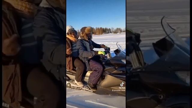 petite balade ❄️❄️ смотреть онлайн