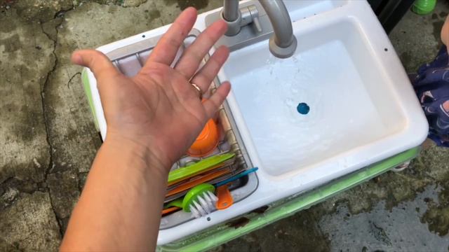 Обзор игрушки «Кухонная Раковина Playgo» / Spark Kitchen Sink смотреть онлайн