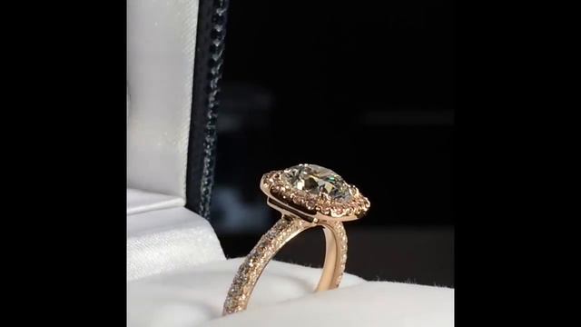 2 carat Round Diamond Ring in Pink Diamond Rose Gold Halo смотреть онлайн
