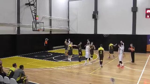 2017-12-10_Sharks 1st (2) vs Лотос (2) смотреть онлайн