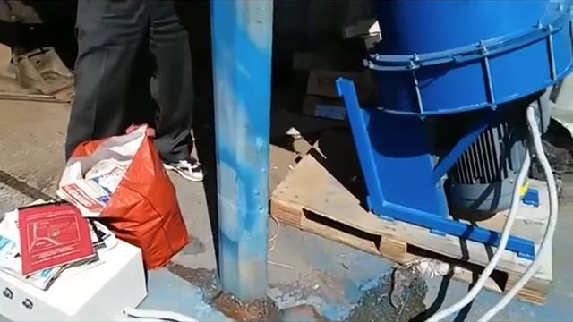 Popieriaus smulkintuvas / Дробилка для бумаги смотреть онлайн