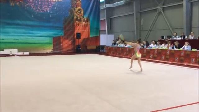 Я на Первенстве Москвы по художественной гимнастике. Мои выступления! Rhytmic gymnastics.VLOG смотреть онлайн