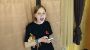 Дикие крики рыжей русской школьницы на кастинге