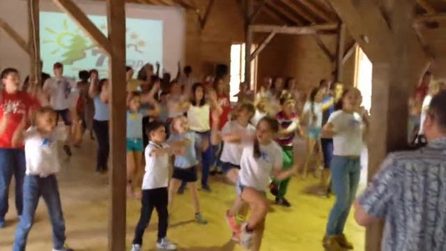 Танцы в детском лагере "7 звёзд" (Тодес) смотреть онлайн