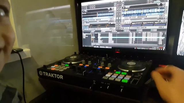 Юный диджей)) смотреть онлайн