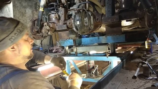 Траверса ,подъёмник в гараж своими руками смотреть онлайн