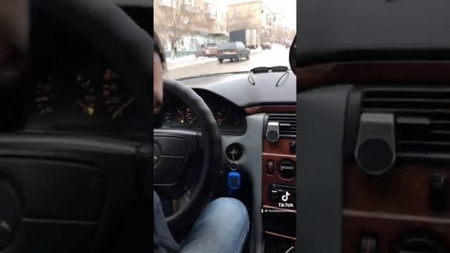 Мерседес бенс W210 кузов,руль, значок смотреть онлайн