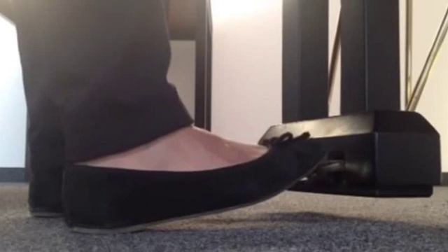 Moscow Evenings- Подмосковные Вечера (Piano Pedal Cover) смотреть онлайн