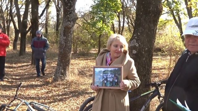 Велоспорт"КРОСС_КАНТРИ" посвящённое празднику "День народного единства" - Гвардейское. Крым. смотреть онлайн