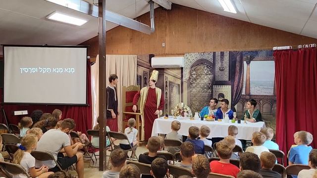 История Даниила 5 - Пир Валтасара смотреть онлайн