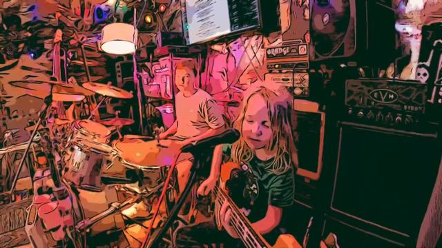 11 y/o drummer & 7 y/o Bassist 7 Nations Army clip смотреть онлайн