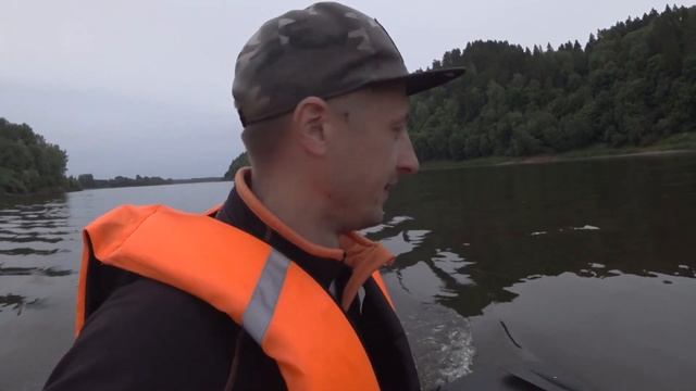 Она нам не помешала / Рыбалка на Вятке смотреть онлайн