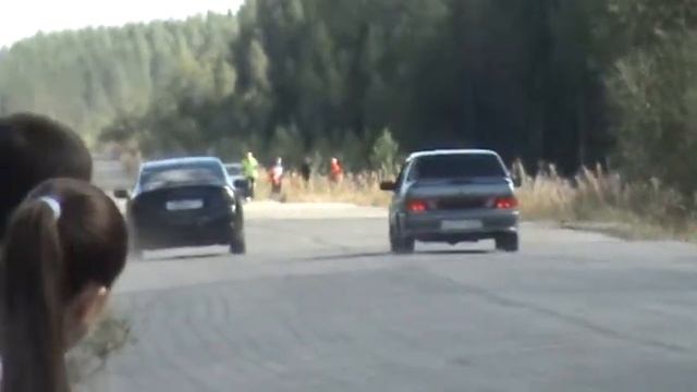 [Drag] Hyundai Solaris vs ВАЗ 2115 смотреть онлайн