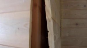 Последствия воды в доме. Вагонка вздулась от сырости.