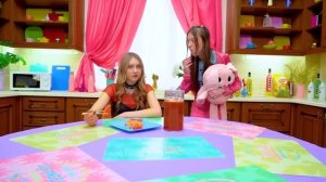 Меня Удочерил Вампир || Моя Новая Мама - Ведьма