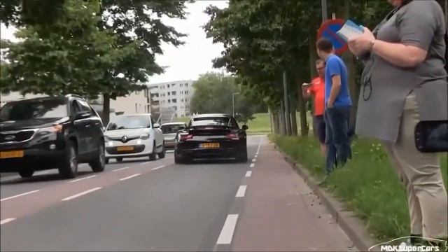 Crystal Inkling 28 Crashes Her Porsche 991 Turbo